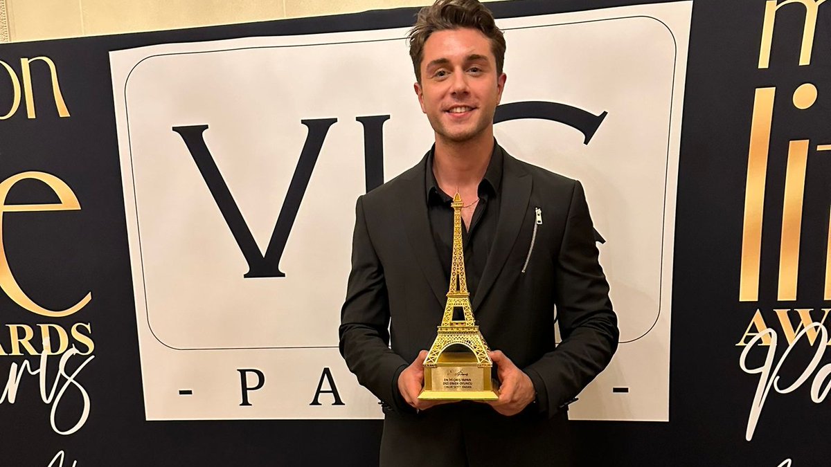 dörtlü fotoğraflarla alıntı yaparak devam edelim

EmeğineSağlık OnurSeyitYaran