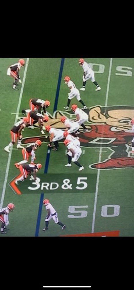 Apparently it’s only a problem when a chiefs OT lines up off the line 💀