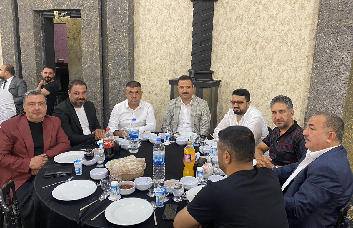 Güzel Dostlarla Mutlu günlerinde ZAHİT ailesine <a href="/mustafazahit4/">MUSTAFA ZAHİT</a> mutluluklar diliyorum. <a href="/resat_yazar/">Reşat Yazar</a> <a href="/mustafaduranay1/">mustafa duranay</a> <a href="/avhaliloncel/">Av.Halil Öncel</a> <a href="/karacaberat63/">Berat</a> <a href="/haciyaygin/">Hacı Yaygın🇹🇷</a> <a href="/mehmetozyavuztr/">Mehmet ÖZYAVUZ🇹🇷</a> <a href="/melih_yaygin/">Melih yaygin</a>