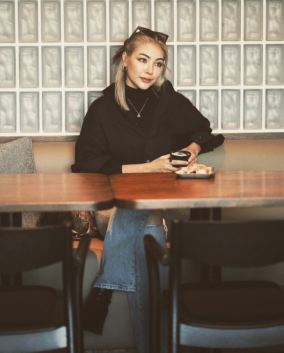 bringmefaye's tweet image. เข้าสู่สัปดาห์ที่ 2 ของการเรียนแล้ว ขอให้ได้กินของอร่อย เจอเรื่องราวระหว่างทางที่มีรอยยิ้มเยอะๆ เลย จะคอย support ในทุกๆ ความรู้สึกเสมอ💛

#sassoonacademy 
#ฝ้ายสุภาพร
#faye_malisorn 
#bringmefaye 
@malisorn00