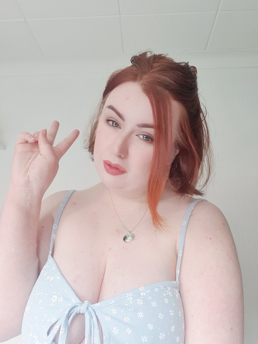 Content from recliningnudes