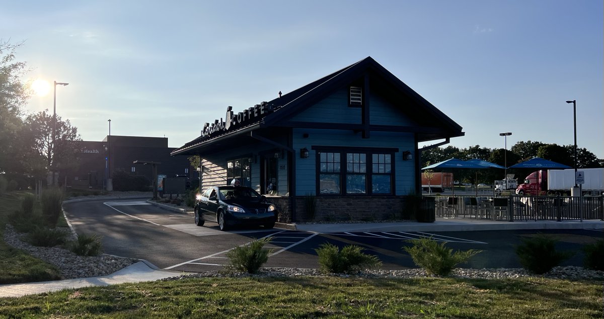 Nice to have @cariboucoffee back in central Ohio.  Checked out the location in Reynoldsburg.  

#Cbusinsider #coffee #cariboucoffee