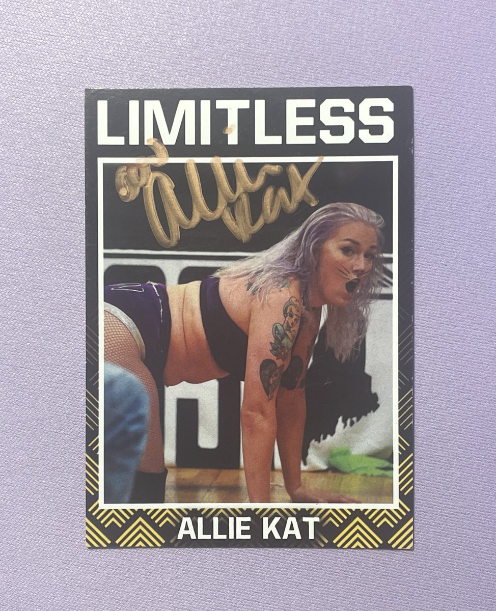 CollectingWithC's tweet photo. A very welcome Mailday after the disaster that was Blue Ridge Rock Fest ๐
Thank you @Superstarml for helping me add these rare Allie Kat Limitless Series 1 and 3 autographs!! #WrestlingCards #LimitlessCards https://t.co/Jp1q66ExX9