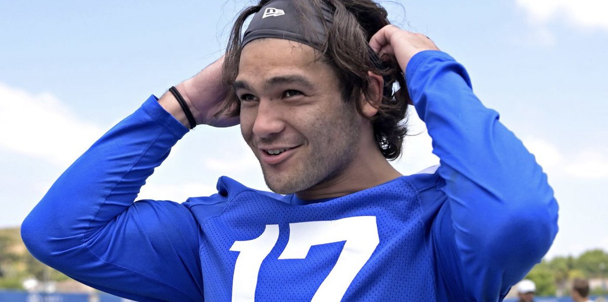 Puka Nacua absolutely went OFF in his NFL debut against the Seahawks:

• 15 targets (led team)
• 10 receptions (led team)
• 119 yards (t-most on team)
• 11.9 AVG

Nacua is now the first rookie WR to go over 100 receiving in their NFL debut since Ja’Marr Chase (2021).

Nacua