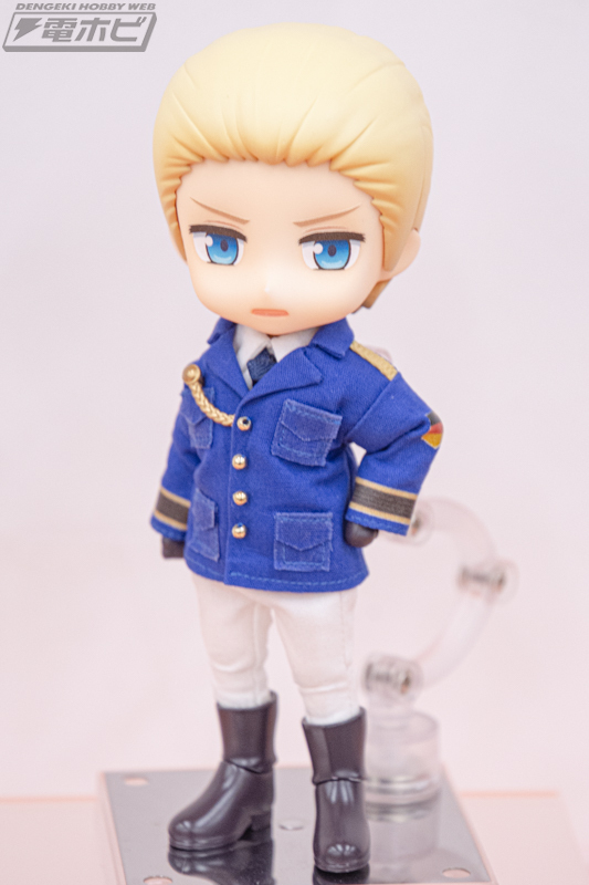 hobby_magazine's tweet photo. 【週末の話題】『アサルトリリィ Last Bullet』一柳結梨や「1/12 アサルトリリィシリーズ」菱田治、『ヘタリア』ドイツや『ダリフラ』ゼロツーの「ねんどろいどどーる」などが初展示！「ドールショウ70秋」フォトレポート

https://t.co/XsJOyYnTwb 

#ドールショウ #DS70 #アサルトリリィ https://t.co/nXVSLhbqmR