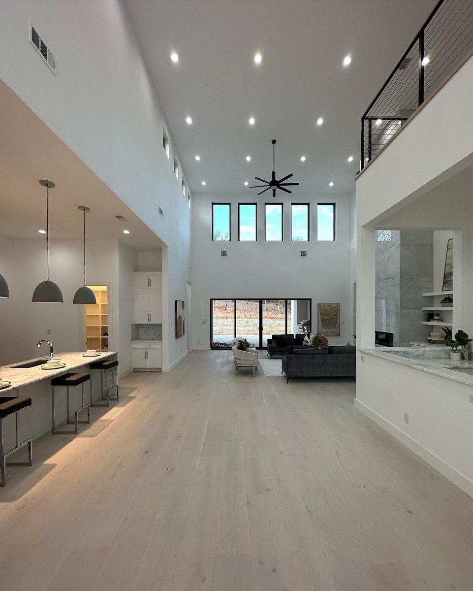 high ceiling homes >>