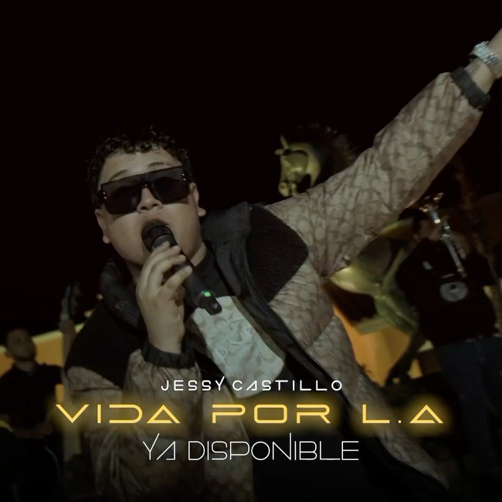 warnermusicmex's tweet photo. ¡Oi Nomás este rolón! Súbele ya a "Vida Por LA (En Vivo)" el nuevo tema de #JessyCastillo en @SpotifyMexico. 🎸🎤🎶

🎧 https://t.co/JFg8YSM6sQ https://t.co/RYTmjV7x3F