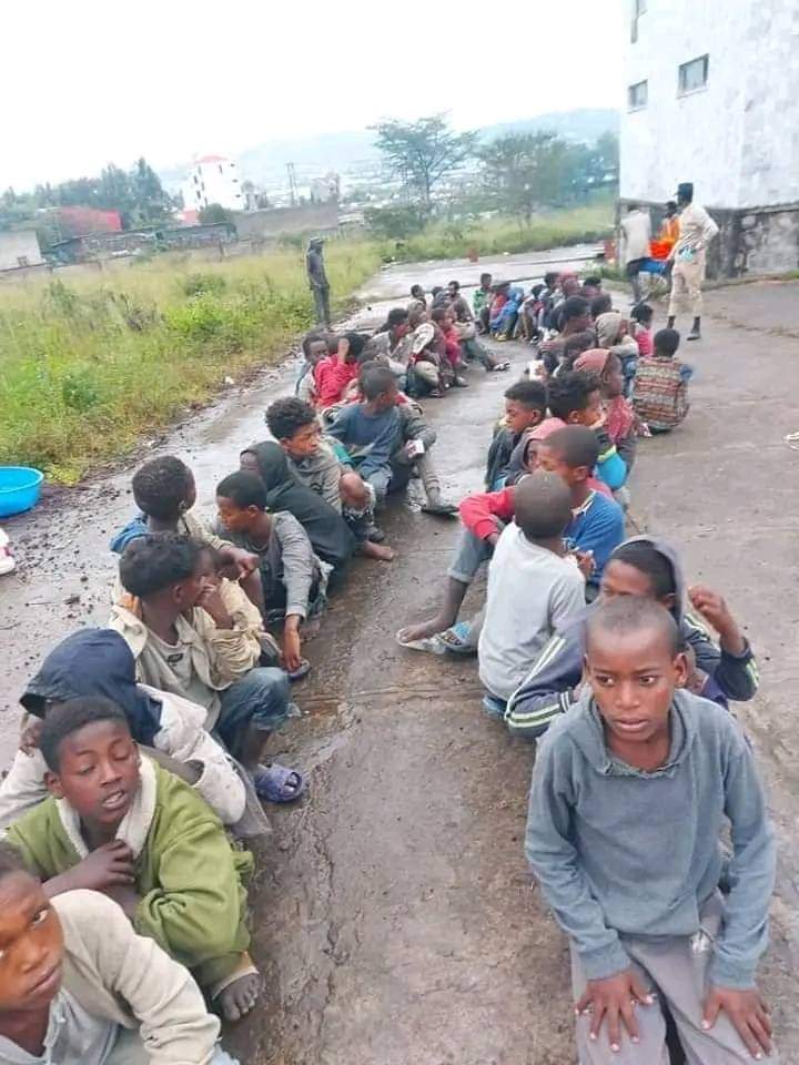WMulat's tweet photo. ለአማራ የሚሰጠው አገልግሎት በምስሉ እንደሚታየው #ማጎር ነው። ለአማራ በጎነት ማለት #ማጎር፣ #ማሠር፣ #ማሰቃየት ነው። https://t.co/1FRjNYzyTW