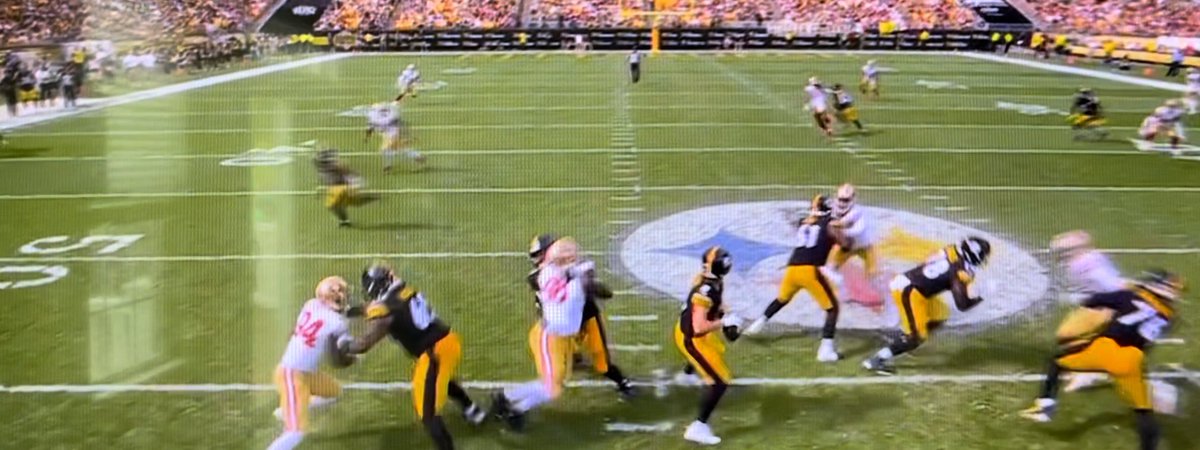 THEChrisMack's tweet image. What exactly we trying to do here, Ken?