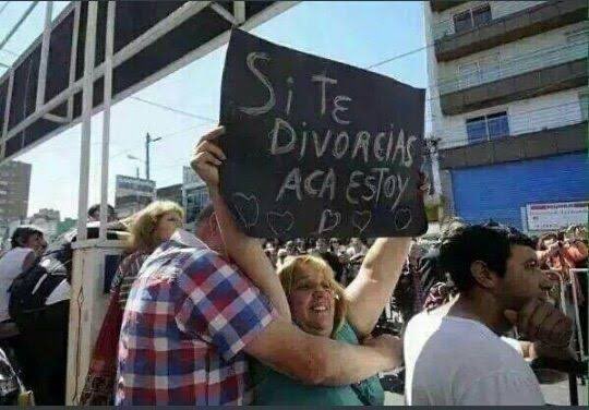 dana_maslow's tweet photo. Si la boda de Chris Evans es real. Lloraré pero estaré feliz por el porque finalmente esta teniendo todo lo que soñó. Pero de todos modos seré… https://t.co/IaxiLssj50