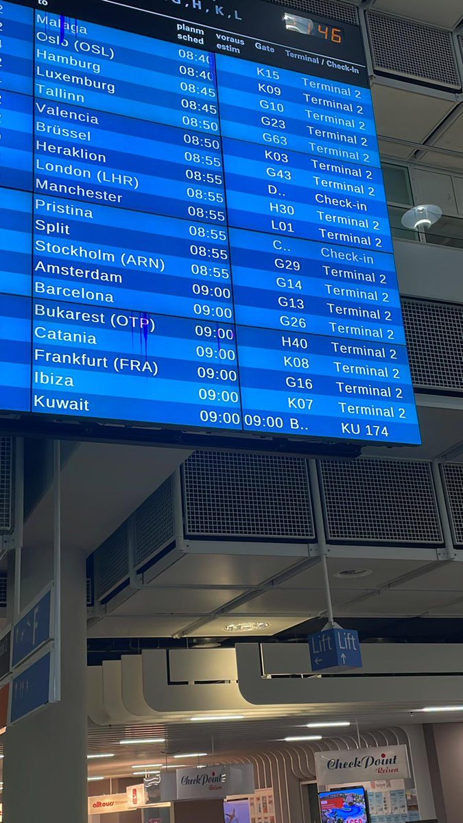 alking_75's tweet photo. @KuwaitAirways اخييييرا https://t.co/lmRh2bQQDM