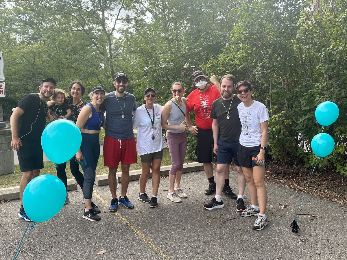 We did the Terry Fox Run today to raise funds for cancer research! Everyone did an amazing job 💪 there's still time to donate if you want to support this great cause! run.terryfox.ca/team/counterme…