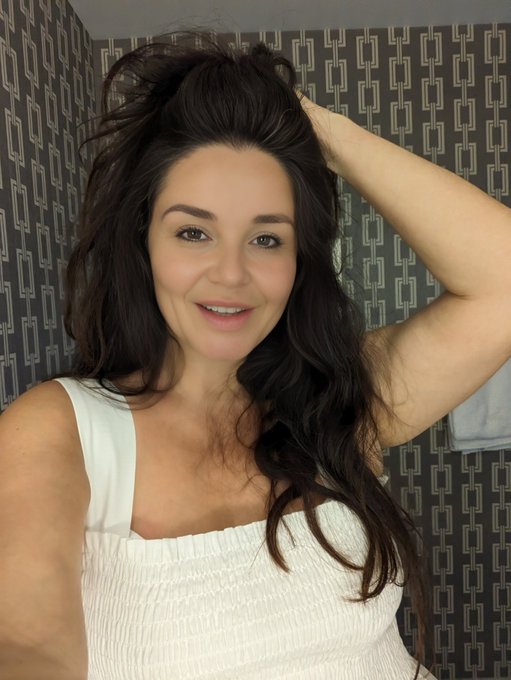 It's supposed to feel a little naughty https://t.co/eq3DoMfckc