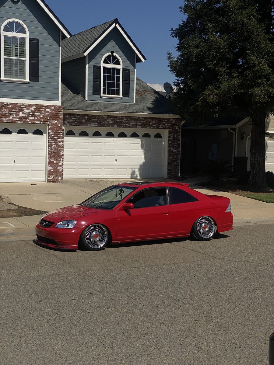 DJJORBON_'s tweet photo. Car been outside, still needs some love https://t.co/9OBBRMI9Cn