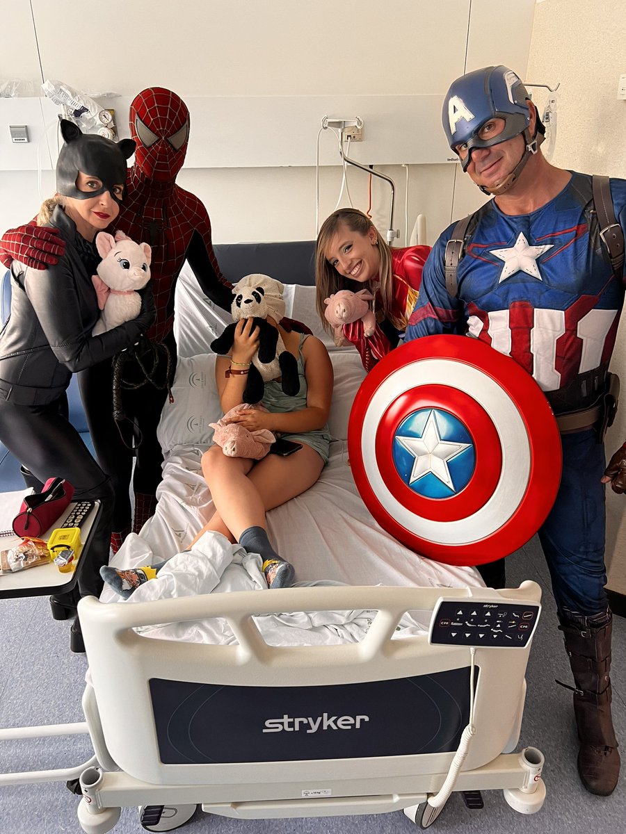 spibairon's tweet photo. Hola Familia,llegó Septiembre,y de nuevo volvemos a visitar a esos pequeños llamados Superhéroes, increíble,misma ilusión,mismas ganas esos nervios que cuando subíamos en el ascensor mientras los compañeros hablaban yo iba respirando con un pequeño Tik en piernas y manos... https://t.co/1EGl0Mthud