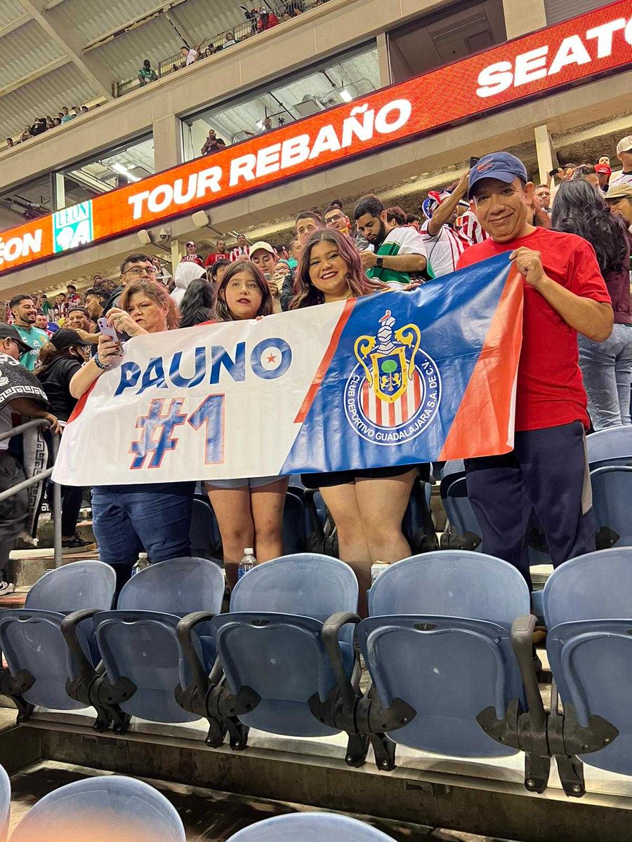 VPaunovic tweet media