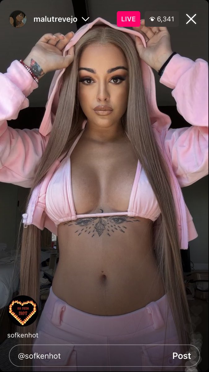 Sofkenhot's tweet photo. #MaluTrevejo looked beautiful & fashionable during her live moments ago. She was getting a second opinion for her outfit of the day.
( @malutrevejo15 )
https://t.co/k6Eq4SUuYC
#sofkenhot #hotgirl #ofgirl #model #onlyfansgirl #onlyfansmodel #OOTD #ootdfashion #singer https://t.co/om3Xl79qQN