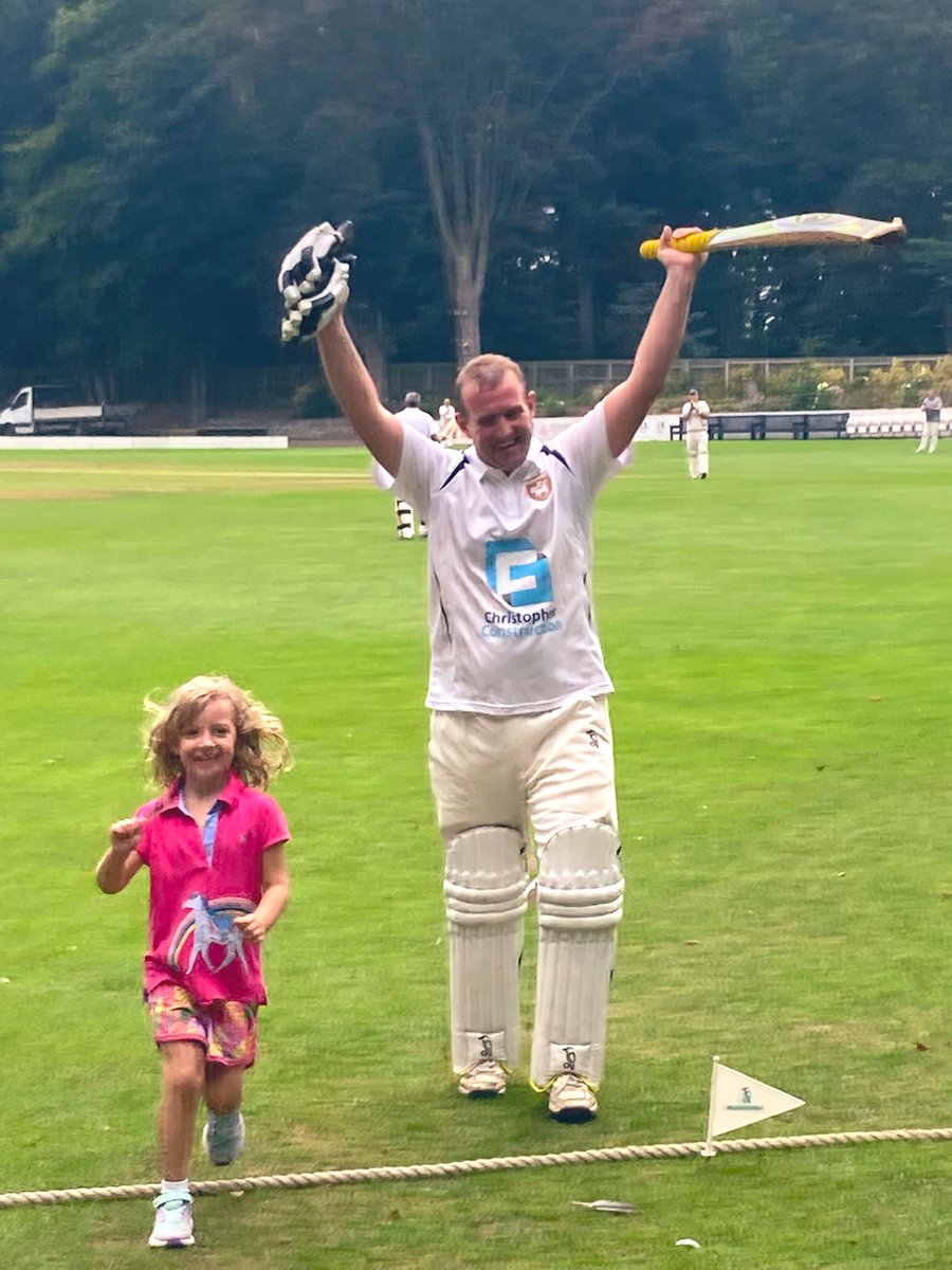 Proud of Mr D today! 

Absolutely smashed it out of the park! 

Love how chuffed he looks and how proud Florence looks of her daddy! 

🏏🏏🏏
