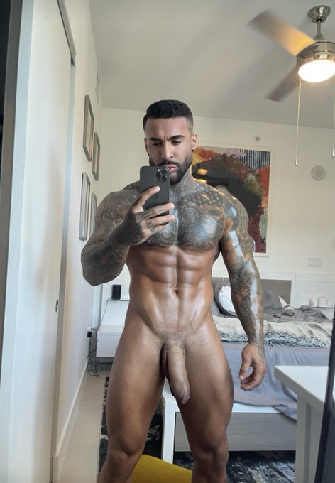 Watch Imanolbrown 🇺🇸 🇪🇸's leaked NSFW photo on TwXstars