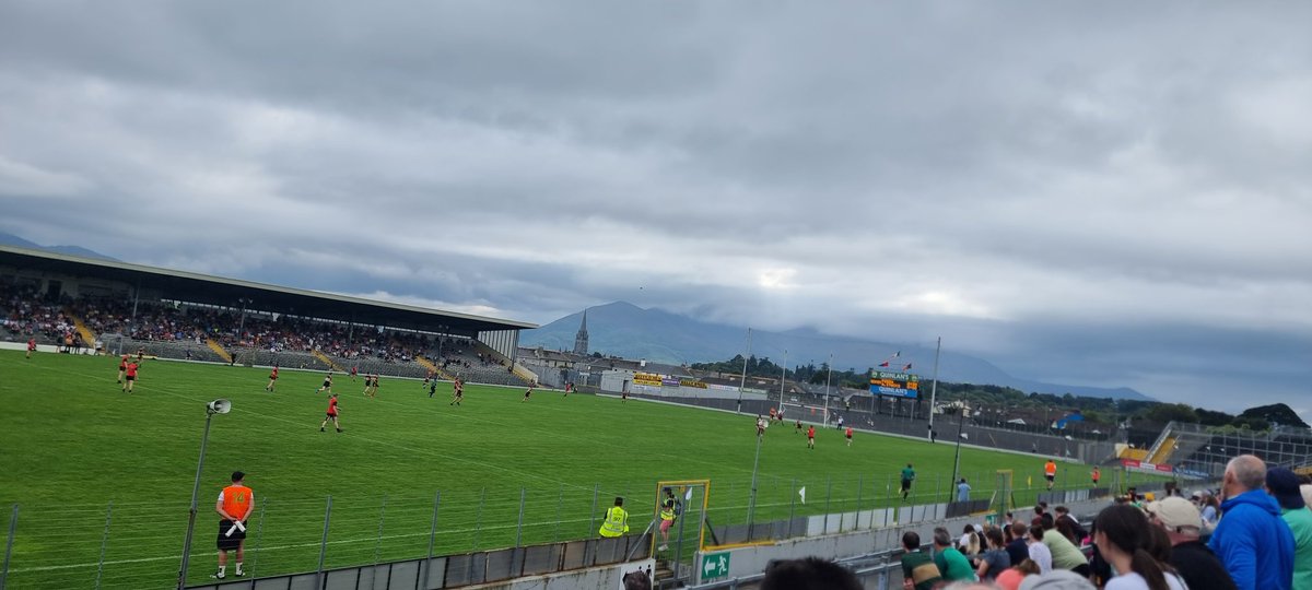 Ferrybryan's tweet image. From Sunrise at the River Laune with Carantuathill peak looking down on me to Fitzgearlds stadium this afternoon to witness a David Clifford masterclass.Fantastic!!!