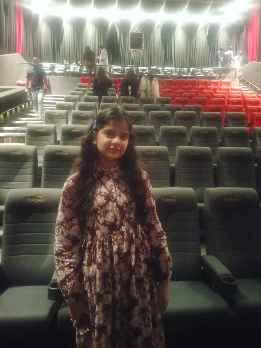 PerveizAhmed's tweet image. Movie Time with Family
Hoor s Choice (NUN 2,)
Nice Movie
#Nun2 
#Cineplex 
#Hyderabad