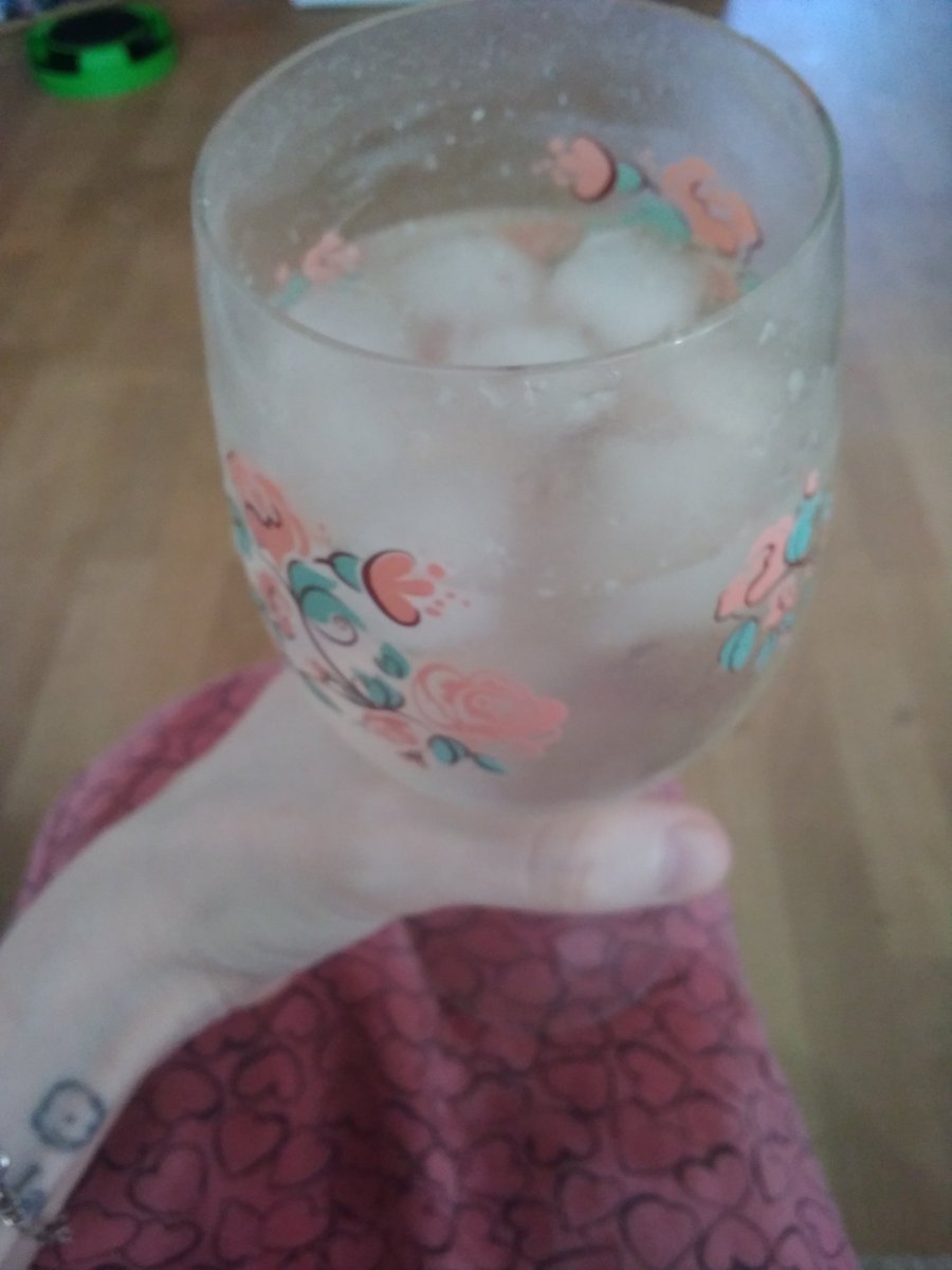 Quirky Gems (Quirky Gems Podcast 🎧) tweet media