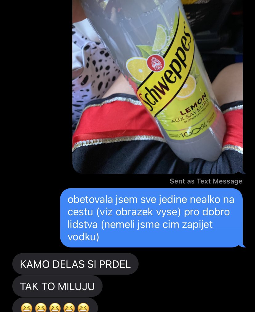 gresapitris's tweet photo. nastesti mi hodny francouzky pan pak daroval jeste lahev vody 🛐🛐 https://t.co/yuGqLyUGCE
