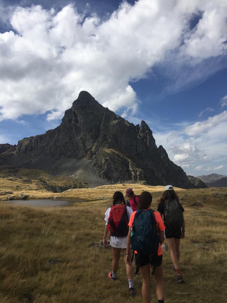 monicamalo98's tweet photo. Detox⛰️☀️ https://t.co/CxqaFWL3dJ