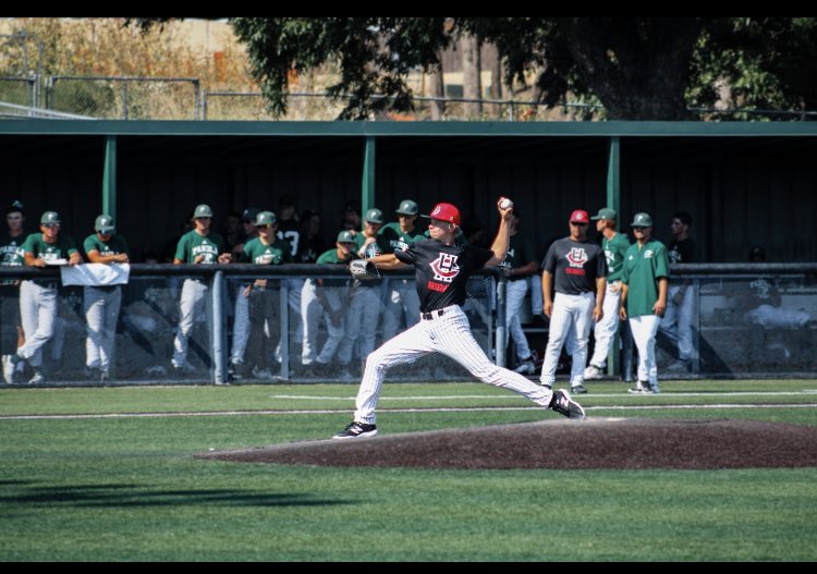 BenBracher's tweet photo. Brock’s first college game. Howard College. https://t.co/aNZM7Hw4lx