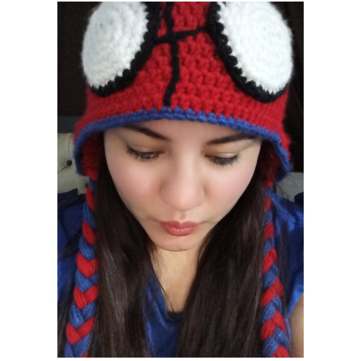 lahassinger's tweet photo. #NuevaFotoDePerfil https://t.co/CppUVsxS6j