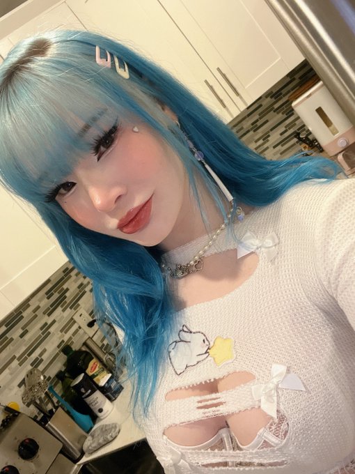 felt pretty in my new dentalium earrings from indigenouswomxnart 🥺💖 https://t.co/epGuh0blfT<a href="/tag/perfectblue"class="tags"><span>#perfectblue</span></a>