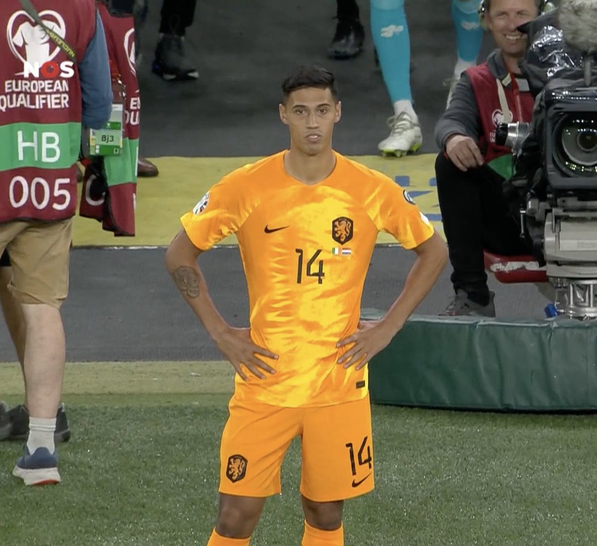 ClockworkOranje's tweet photo. We loved what we saw from Reijnders tonight. He added some much-needed stability and helped us keep hold of the ball in midfield, completing 18 of his 19 passes.

Such a composed and intelligent player. https://t.co/jQli6r4fdU