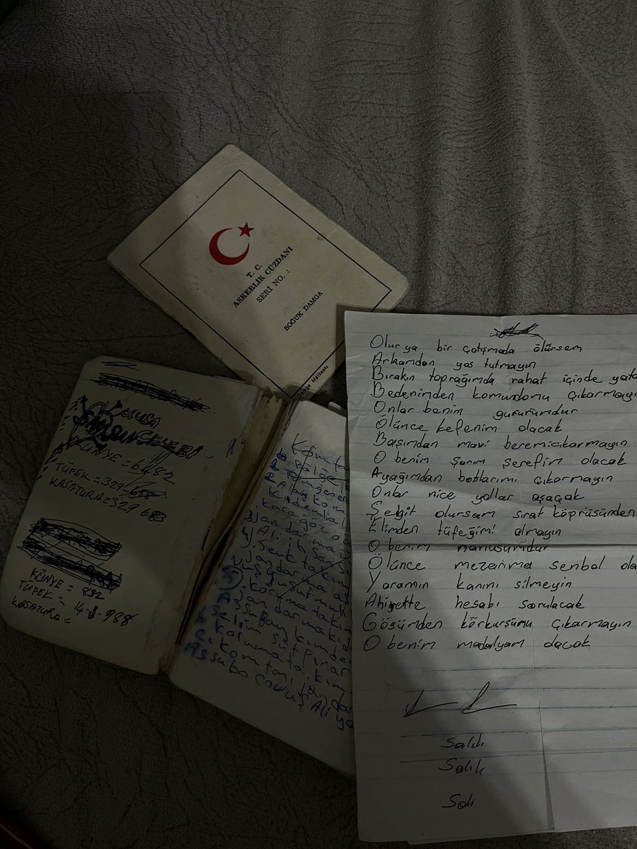 Bakın ne buldum babamın askerdeysen yazdığı günlüğü 🥲