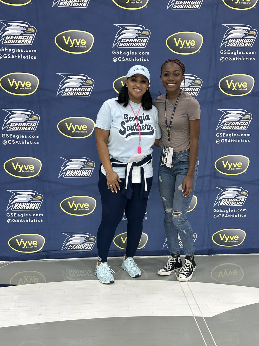 AsuntiP's tweet photo. I would like to Thank @GSAthletics_WBB for a great unofficial visit! It was a great college experience. I had a great time! #HailSouthern #GATA  @CoachAGHoward @FBCNextUp https://t.co/8kVtecDv1K