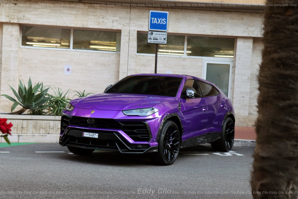 LAMBORGHINI URUS MANSORY

#lamborghiniurusmansory #car #supercar #rare #legend #classic #art #iconic #hypercar #voiture #carporn #perfect #amazing #fool #awesome #nicepicture  #photo #photooftheday #purple #lamborghini #urus #mansory