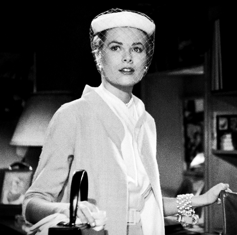 Grace Kelly as Lisa Fremont in #RearWindow directed by Alfred Hitchcock in 1954.

#TCMParty #FilmTwitter #movies #peliculas