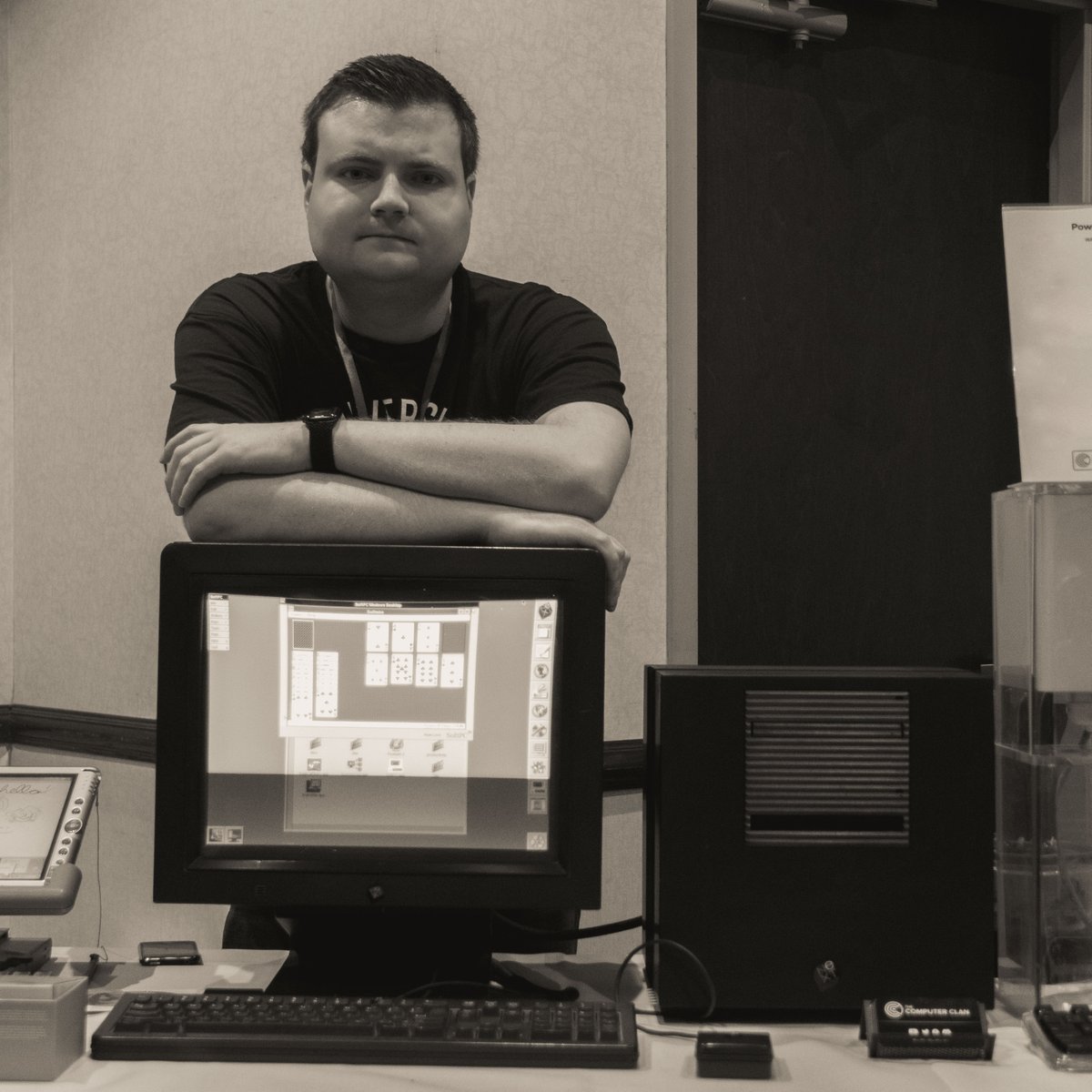 thecomputerclan's tweet photo. In 1988, Krazy Ken introduced the KenCube—capable of running solitaire at 488 fps. https://t.co/LIPziJqIbz
