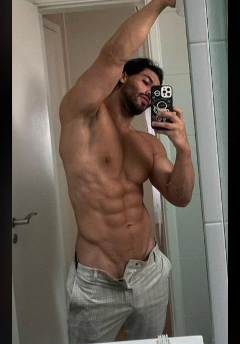 queenisromy's tweet image. ❤️❤️❤️ #matheusclaus