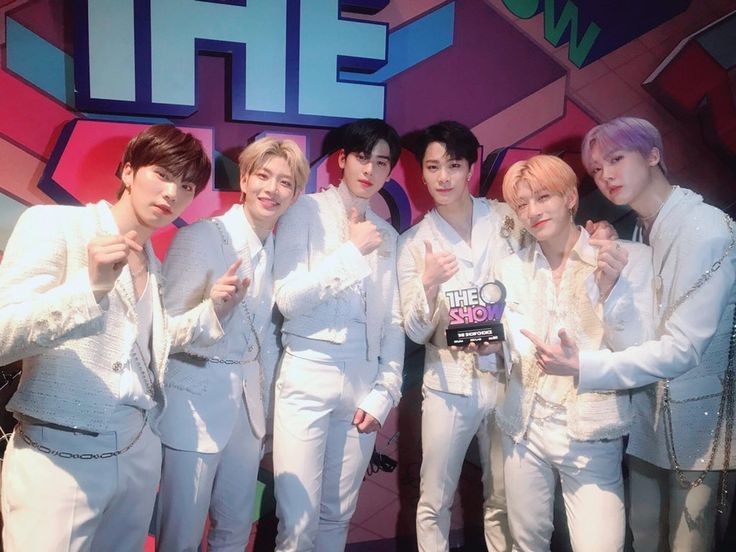 [#BLOSSOM] Nossa primeira win no INKIG4YO é um sonho realizado! Obrigado a todos por nos apoiar. Juntos, alcançamos este marco incrível. Continuaremos trabalhando duro para vocês!

Com gratidão,
Blossom