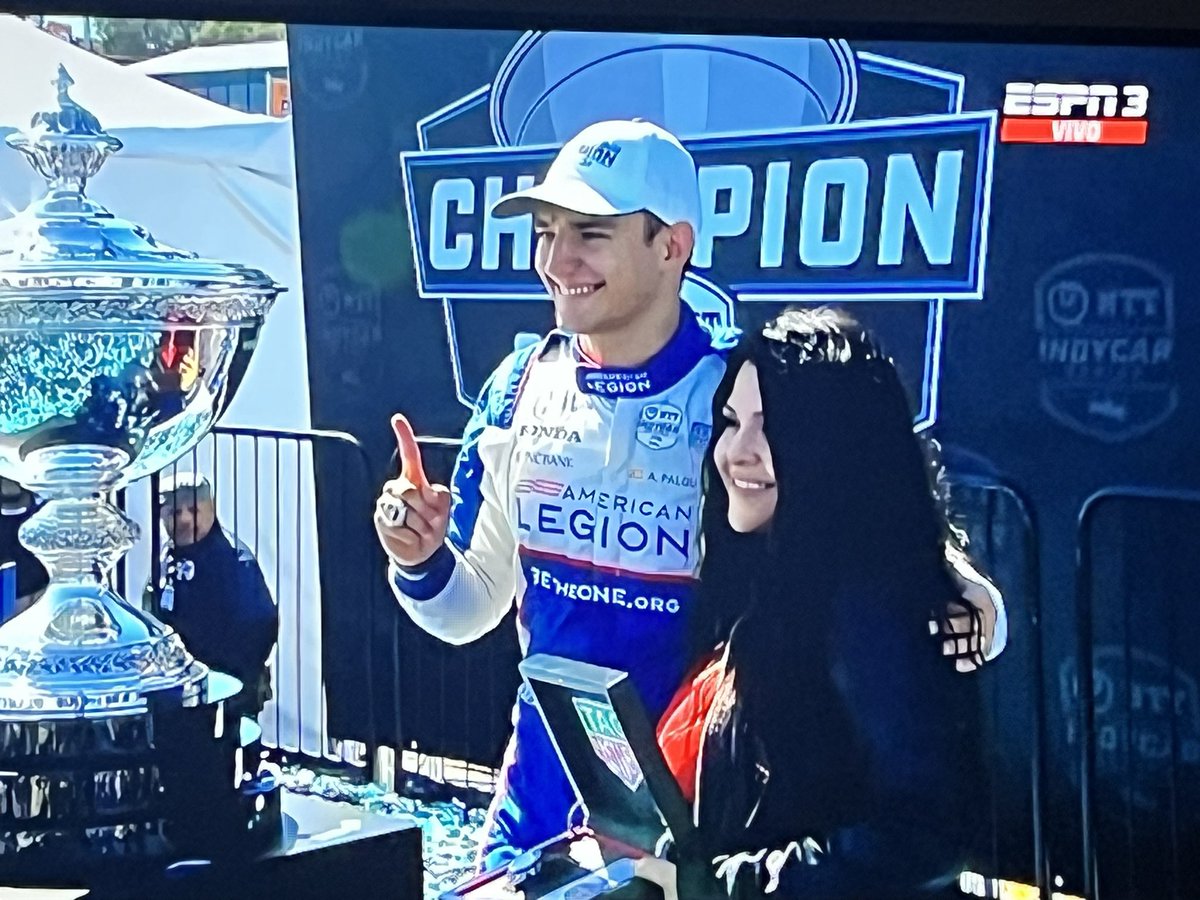 tatangarzon155's tweet photo. Grande el equipo de @GanassiChip y toda su familia maravillosa@AlexPalou @scottdixon9 los mejores https://t.co/j91b8PWenj