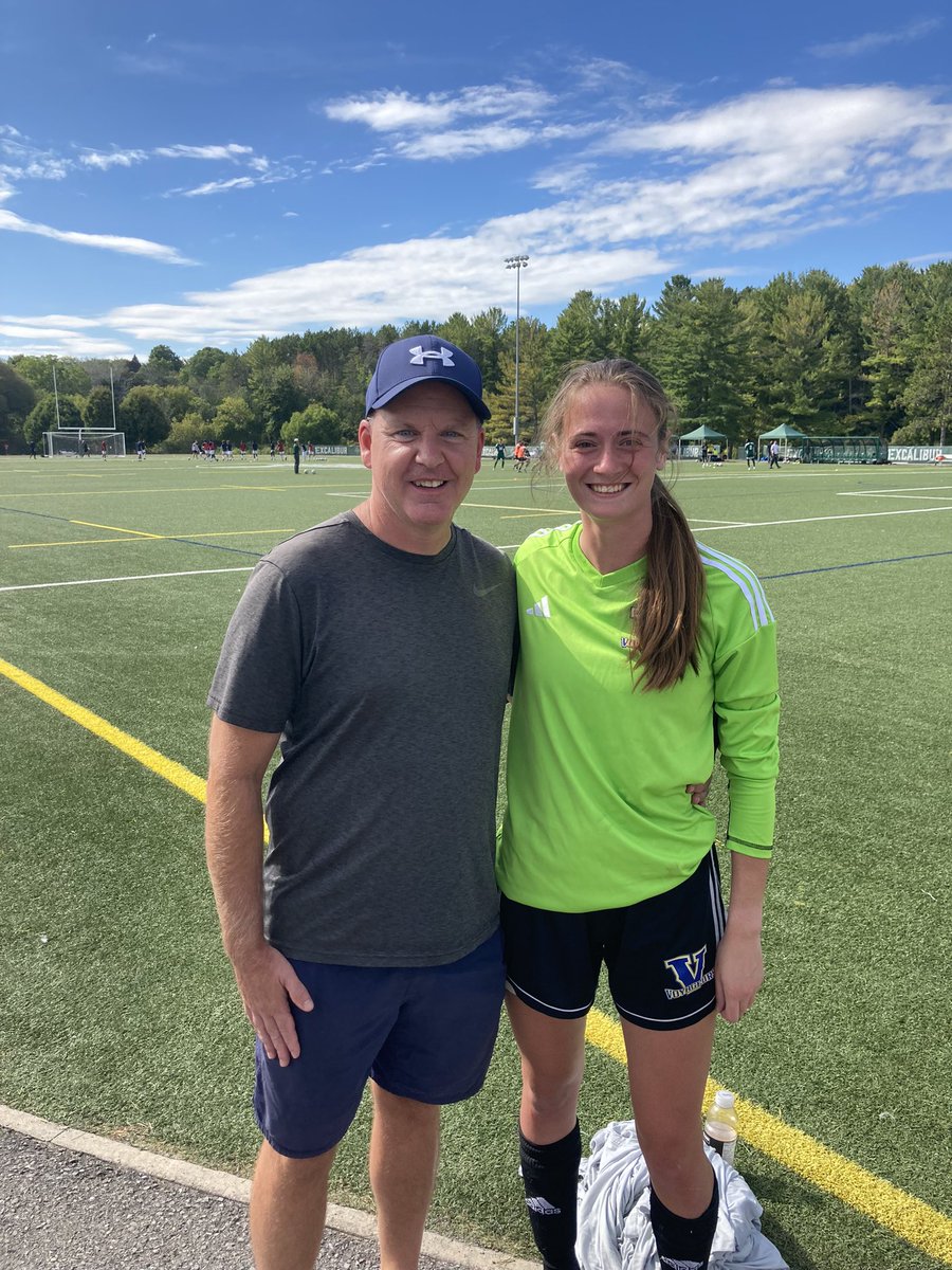soccerthunder1's tweet photo. Got to watch 2 former Thunder soccer players- and 2019 OFSAA participants- Mariah Shaw (Trent) and Hunter Jones( Laurentian) play against each other today! #thunderproud https://t.co/vKOCQ1OKEi
