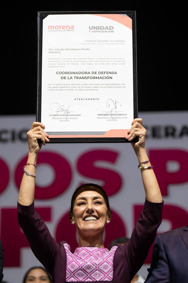 AbrahamCarro's tweet photo. ¡Tenemos Coordinadora de los Comités de Defensa de la 4T y #EsClaudia!

México tendrá presidenta en 2024. https://t.co/r6uSF5HgWs