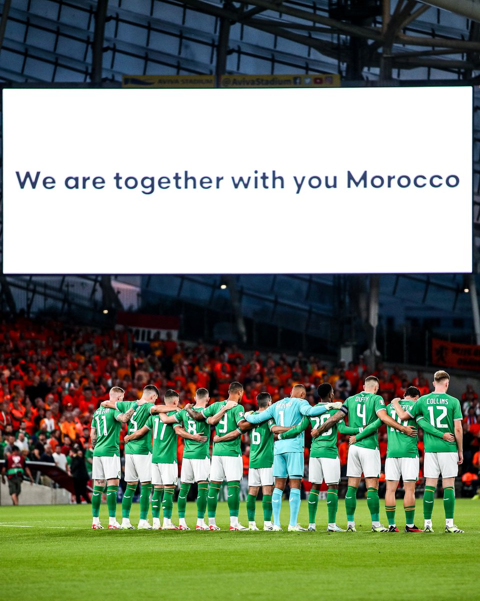 433's tweet photo. The world of football pays tribute to the victims of the terrible earthquakes in Morocco ❤️🇲🇦 https://t.co/0bR5LzwyIp
