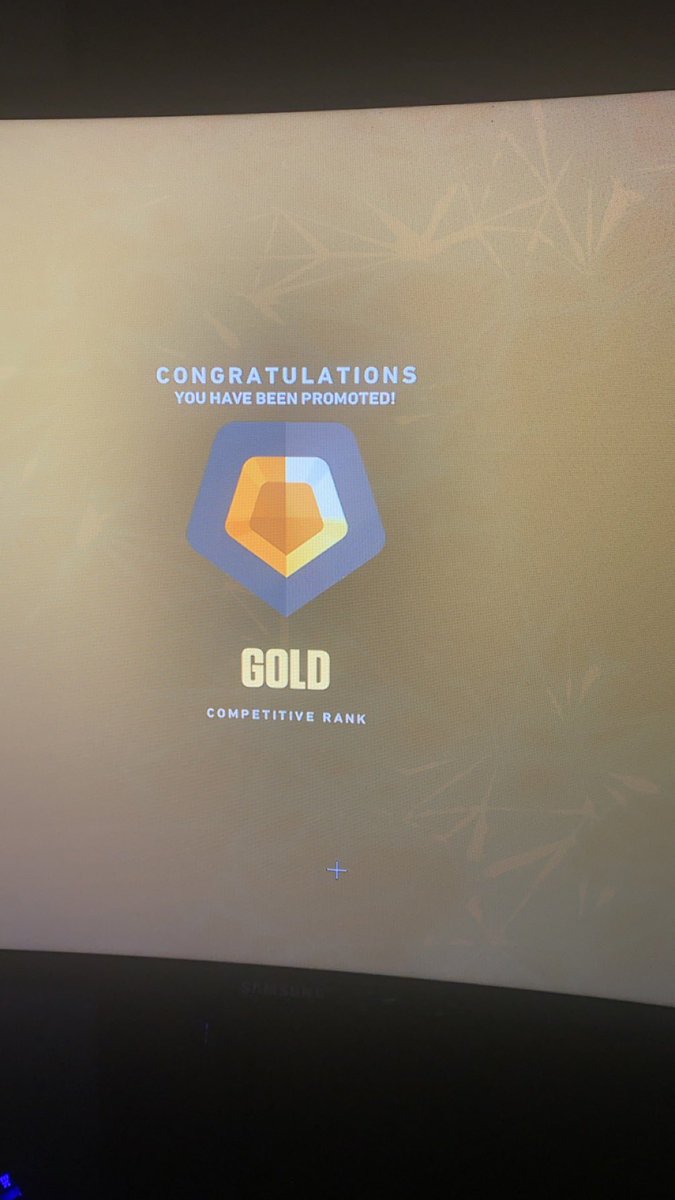 Finally hit gold mannn <a href="/BootLegR32/">BootLegR32</a> <a href="/AstraeaOnTwitch/">Astraea</a> <a href="/ConeyFPS/">ConeyFPS 💎</a>
