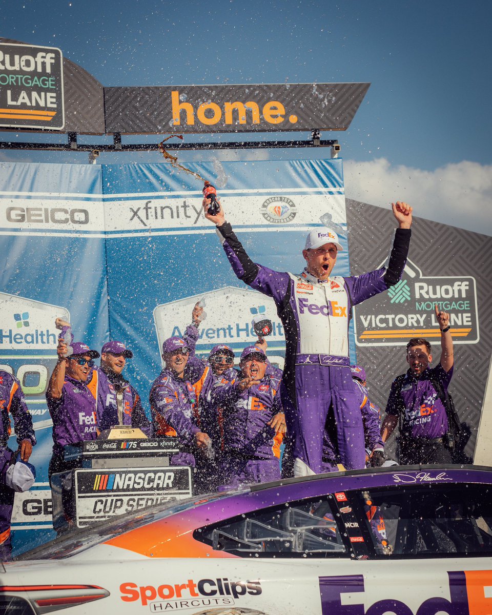JoeGibbsRacing's tweet photo. Part two? https://t.co/5EG4Vkdwg5