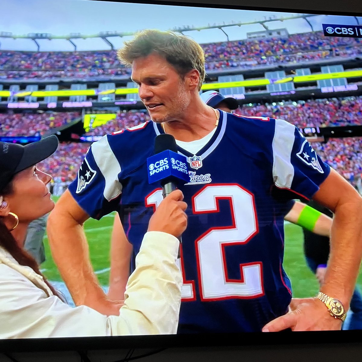 Tom Brady in a Patriots jersey, all is good in the world again.
