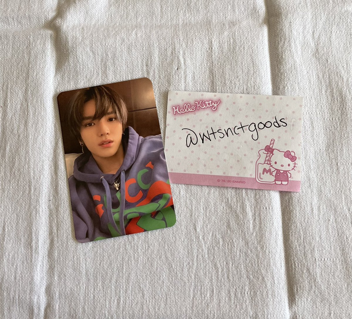 wtsnctgoods's tweet photo. SELLING

nct 127 taeyong superhuman kihno 
first press

QYOP idk how to price it 

USA and WW available

dm if interested 

pls rt <3 @ncttradesusa @selling_nct_usa https://t.co/Gr1QdbksFc
