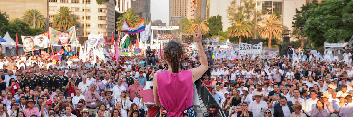 juanrubiog's tweet photo. La Dra. @Claudiashein ha trazado cinco grandes tareas para desarrollar en el siguiente periodo: 

1. Constituir los Comités de Defensa de la #4taTransformación.

2. Consolidación y profundización de nuestro programa de Nación.

3. Difusión de los logros de la Cuarta Transformación y en su momento sistematizar las nuevas propuestas para su profundización. 

4. Afianzar a nuestro movimiento a través de la 𝗨𝗡𝗜𝗗𝗔𝗗.

5. Consolidar la alianza con el @partidoverdemex, @PTnacionalMx e impulsar una amplia Convocatoria a la participación de todas las personas de diferentes clases sociales, sectores, pensamiento, religión, etc… 

Como nos dijo la Doctora: “Construyamos el 2o piso de la Cuarta Transformación”.

#UnidadConClaudia