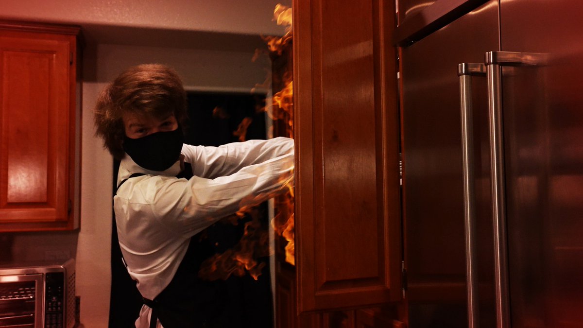 ranaltboo's tweet photo. RANBOO BAKES A CAKE 2 OUT TOMORROW!!! 

IT GOT A LITTLE HEATED... https://t.co/67j1httGsx