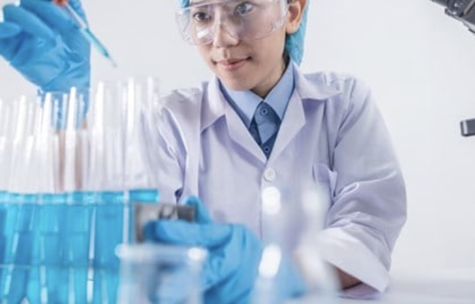 AlotHealth's tweet photo. Clinical trials are at the forefront of medical research, offering hope for innovative treatments, new therapies, and improved healthcare outcomes.

https://t.co/SnUGtdanCf https://t.co/LI4fSMQUFa